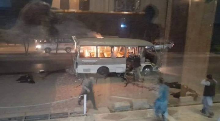 Afganistan : కాబూల్ లో భారీ పేలుడు.. ఇద్దరు మృతి..14మందికి గాయాలు Afganistan : కాబూల్ లో భారీ పేలుడు.. ఇద్దరు మృతి..14మందికి గాయాలు