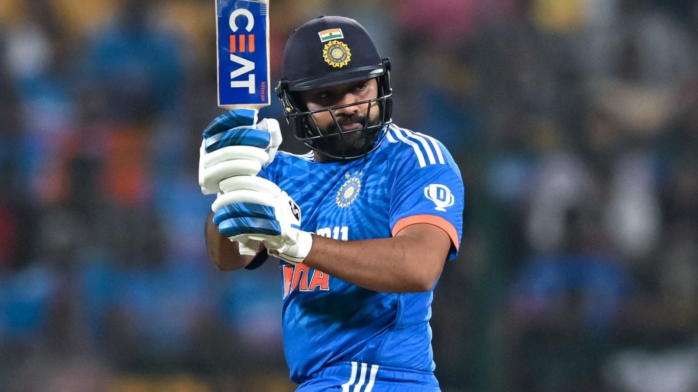 Rohit Sharma: సెహ్వాగ్ రికార్డుకు దగ్గర్లో ‘హిట్ మ్యాన్’.. టెస్ట్ క్రికెట్లోనే Rohit Sharma: సెహ్వాగ్ రికార్డుకు దగ్గర్లో ‘హిట్ మ్యాన్’.. టెస్ట్ క్రికెట్లోనే