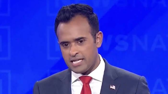 Vivek Ramaswamy: ట్రంప్ అధ్యక్షుడు కావడానికి ఏదైనా చేస్తా.. భారత సంతతి నేత కీలక వ్యాఖ్యలు.. Vivek Ramaswamy: ట్రంప్ అధ్యక్షుడు కావడానికి ఏదైనా చేస్తా.. భారత సంతతి నేత కీలక వ్యాఖ్యలు..