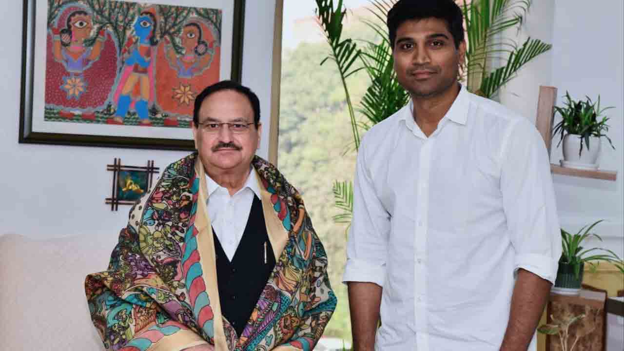 MP Sri Krishnadevarayalu: కేంద్ర మంత్రి జేపీ నడ్డాతో ఎంపీ లావు శ్రీ కృష్ణదేవరాయలు భేటీ MP Sri Krishnadevarayalu: కేంద్ర మంత్రి జేపీ నడ్డాతో ఎంపీ లావు శ్రీ కృష్ణదేవరాయలు భేటీ