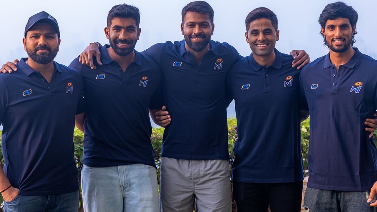 IPL Retention 2025: అత్యధిక ధర బుమ్రాకే.. ముంబై ఇండియన్స్ రిటైన్ లిస్ట్ ఇదే! IPL Retention 2025: అత్యధిక ధర బుమ్రాకే.. ముంబై ఇండియన్స్ రిటైన్ లిస్ట్ ఇదే!