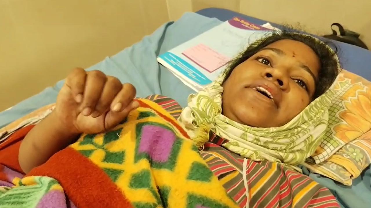 Terrible Incident: పురిటి నొప్పులతో ఆసుపత్రికి గర్భిణి.. సిబ్బంది నిర్లక్ష్యంతో గర్భంలోనే శిశువు మృతి.. Terrible Incident: పురిటి నొప్పులతో ఆసుపత్రికి గర్భిణి.. సిబ్బంది నిర్లక్ష్యంతో గర్భంలోనే శిశువు మృతి..