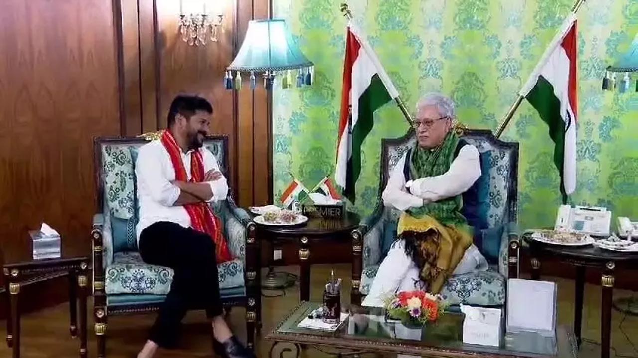 Governor Jishnu Dev Varma: కుల గణన, మూసి ప్రక్షాళనపై సీఎం రేవంత్కి గవర్నర్ కీలక సూచనలు.. Governor Jishnu Dev Varma: కుల గణన, మూసి ప్రక్షాళనపై సీఎం రేవంత్కి గవర్నర్ కీలక సూచనలు..