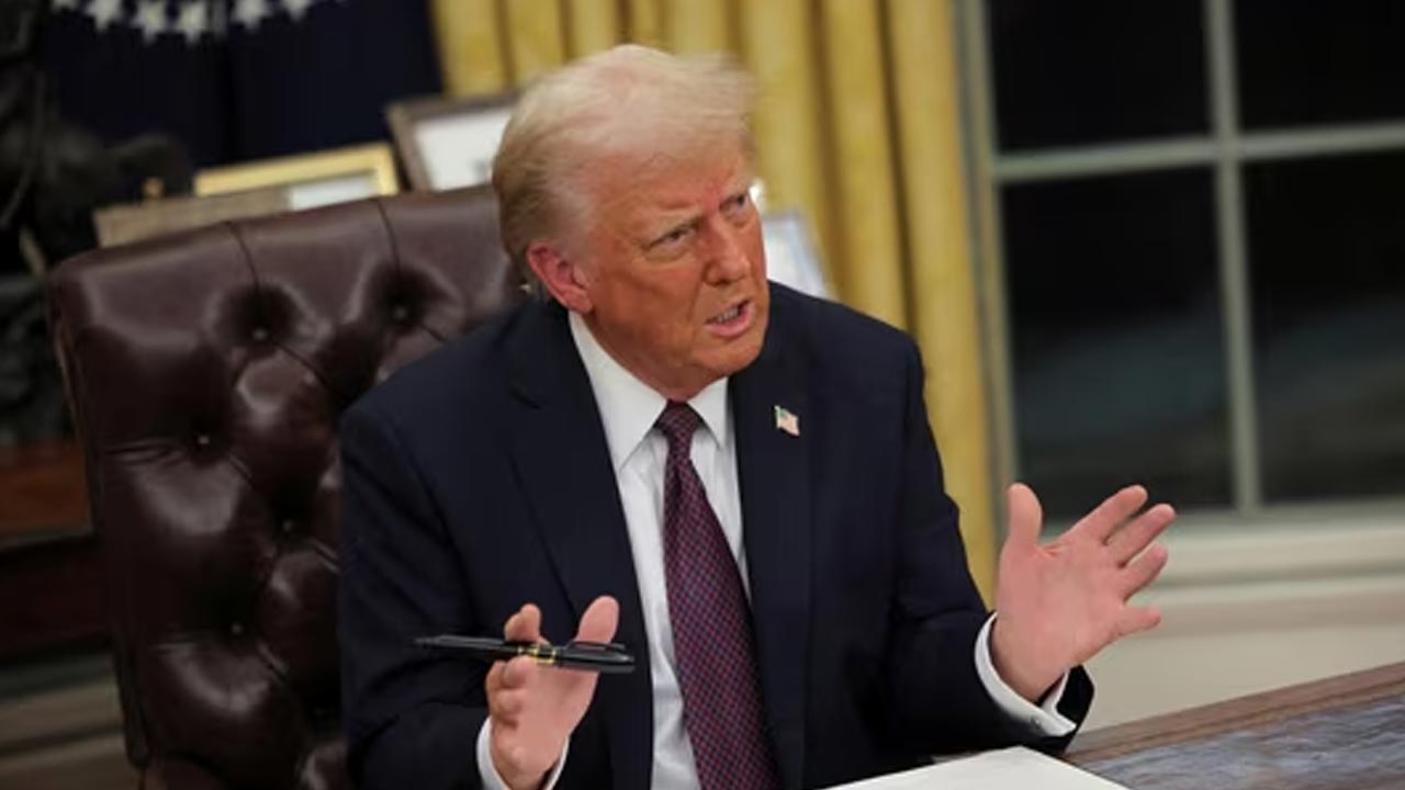Donald Trump: సమర్థవంతమైన ప్రజలే అమెరికాకు రావాలి.. Donald Trump: సమర్థవంతమైన ప్రజలే అమెరికాకు రావాలి..
