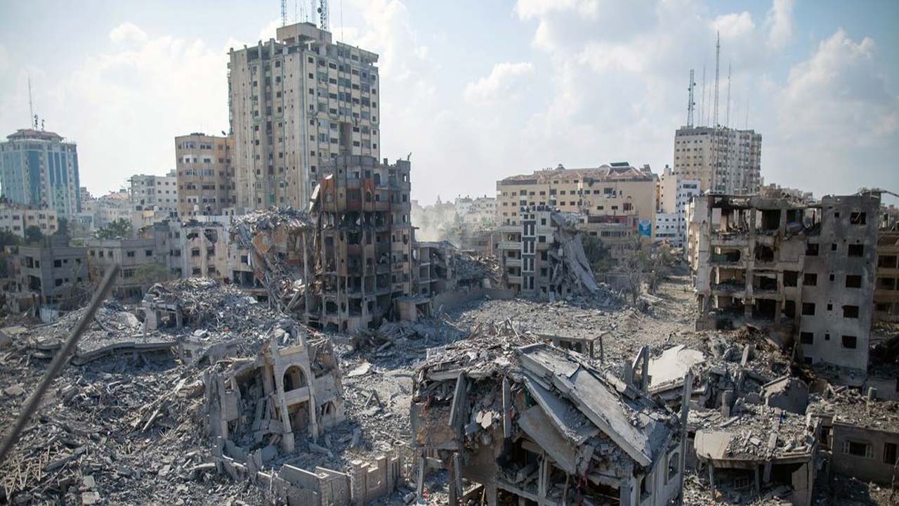 Hamas-Israel: రేపు మరో ముగ్గురు బందీలను విడుదల చేస్తున్నట్లు హమాస్ ప్రకటన Hamas-Israel: రేపు మరో ముగ్గురు బందీలను విడుదల చేస్తున్నట్లు హమాస్ ప్రకటన