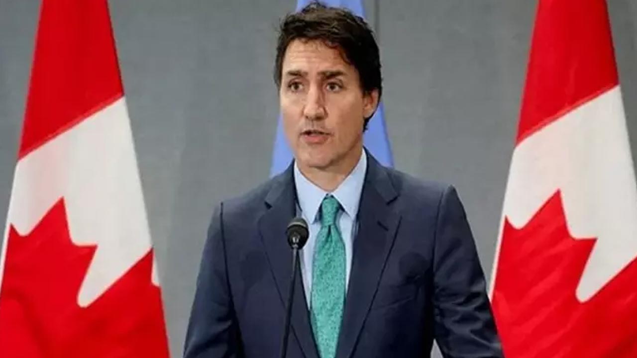 Justin Trudeau: మా దేశ ఉత్పత్తులపై అధిక సుంకాలు విధిస్తే.. ఎక్కువ కట్టేది అమెరికన్ ప్రజలే! Justin Trudeau: మా దేశ ఉత్పత్తులపై అధిక సుంకాలు విధిస్తే.. ఎక్కువ కట్టేది అమెరికన్ ప్రజలే!