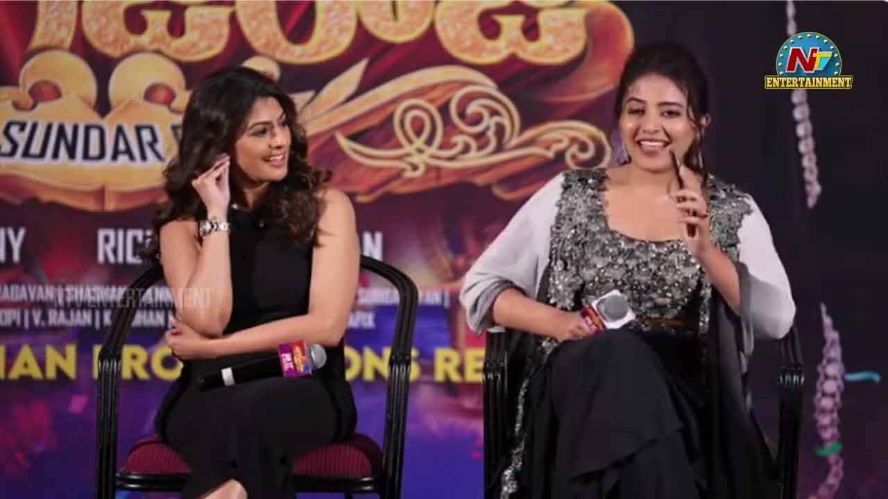 Anjali: అంజలి కాల్ లిఫ్ట్ చేయని విశాల్ Anjali: అంజలి కాల్ లిఫ్ట్ చేయని విశాల్