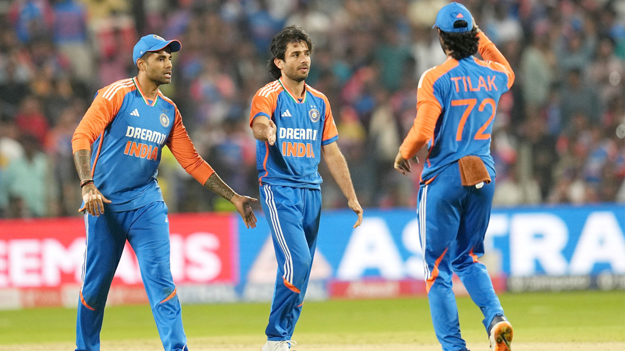 IND vs ENG 4th T20: సిరీస్ కైవసం.. ఇంగ్లండ్ పై భారత్ ఘన విజయం IND vs ENG 4th T20: సిరీస్ కైవసం.. ఇంగ్లండ్ పై భారత్ ఘన విజయం