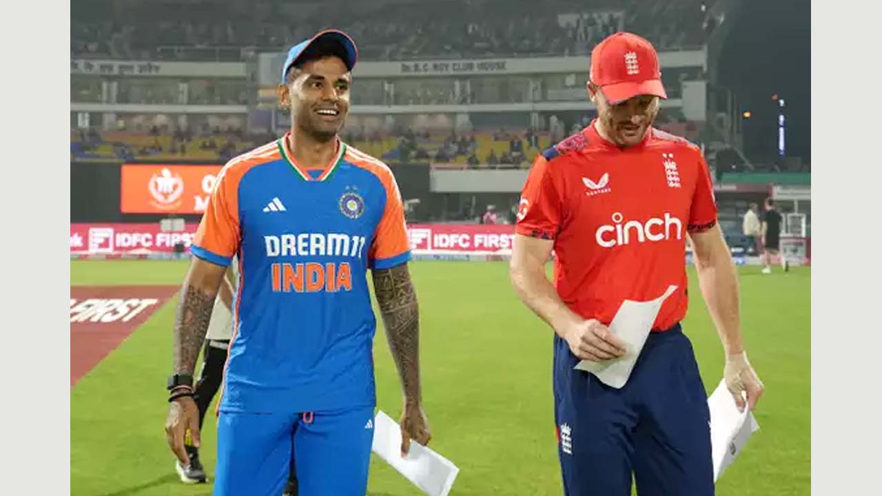 India vs England 2nd T20: టాస్ గెలిచి ఫీల్డింగ్ ఎంచుకున్న భారత్.. India vs England 2nd T20: టాస్ గెలిచి ఫీల్డింగ్ ఎంచుకున్న భారత్..