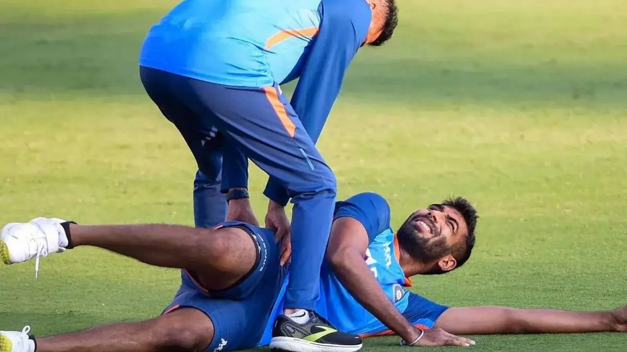 Jasprit Bumrah: గాయం నుండి పూర్తిగా కోలుకోని బుమ్రా.. ఐపీఎల్ 2025కు అందుబాటులో ఉంటాడా? Jasprit Bumrah: గాయం నుండి పూర్తిగా కోలుకోని బుమ్రా.. ఐపీఎల్ 2025కు అందుబాటులో ఉంటాడా?