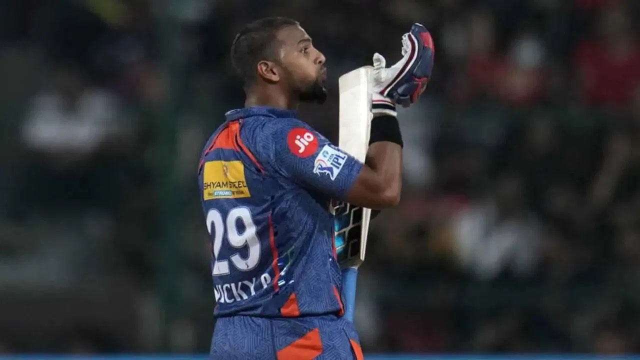 Nicholas Pooran: నికోలస్ పూరన్ విధ్వంసం.. తొలి మ్యాచ్లోనే రికార్డు Nicholas Pooran: నికోలస్ పూరన్ విధ్వంసం.. తొలి మ్యాచ్లోనే రికార్డు