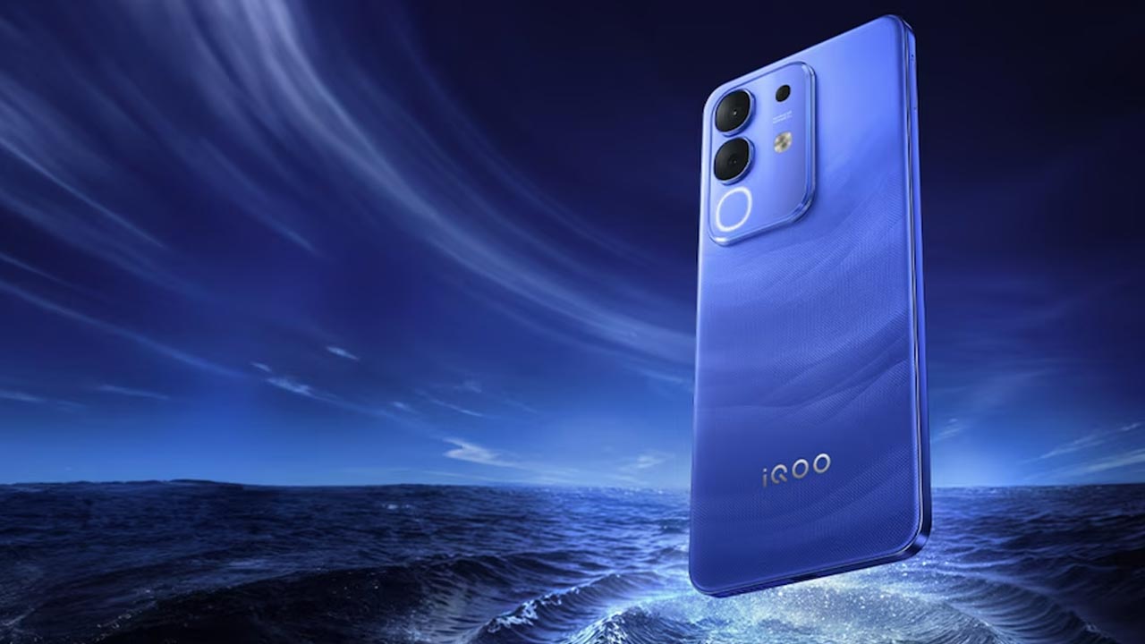 iQOO Z10, iQOO Z10x: బడ్జెట్ ధరలో.. 7300mAh బ్యాటరీతో ఐకూ కొత్త స్మార్ట్ఫోన్లు విడుదల.. iQOO Z10, iQOO Z10x: బడ్జెట్ ధరలో.. 7300mAh బ్యాటరీతో ఐకూ కొత్త స్మార్ట్ఫోన్లు విడుదల..