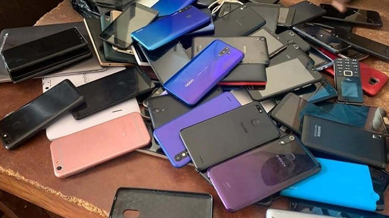 Find My Device : ఈ చిన్న ట్రిక్ తో మీ ఫోన్ పోయినా దొరుకుతుంది..! Find My Device : ఈ చిన్న ట్రిక్ తో మీ ఫోన్ పోయినా దొరుకుతుంది..!